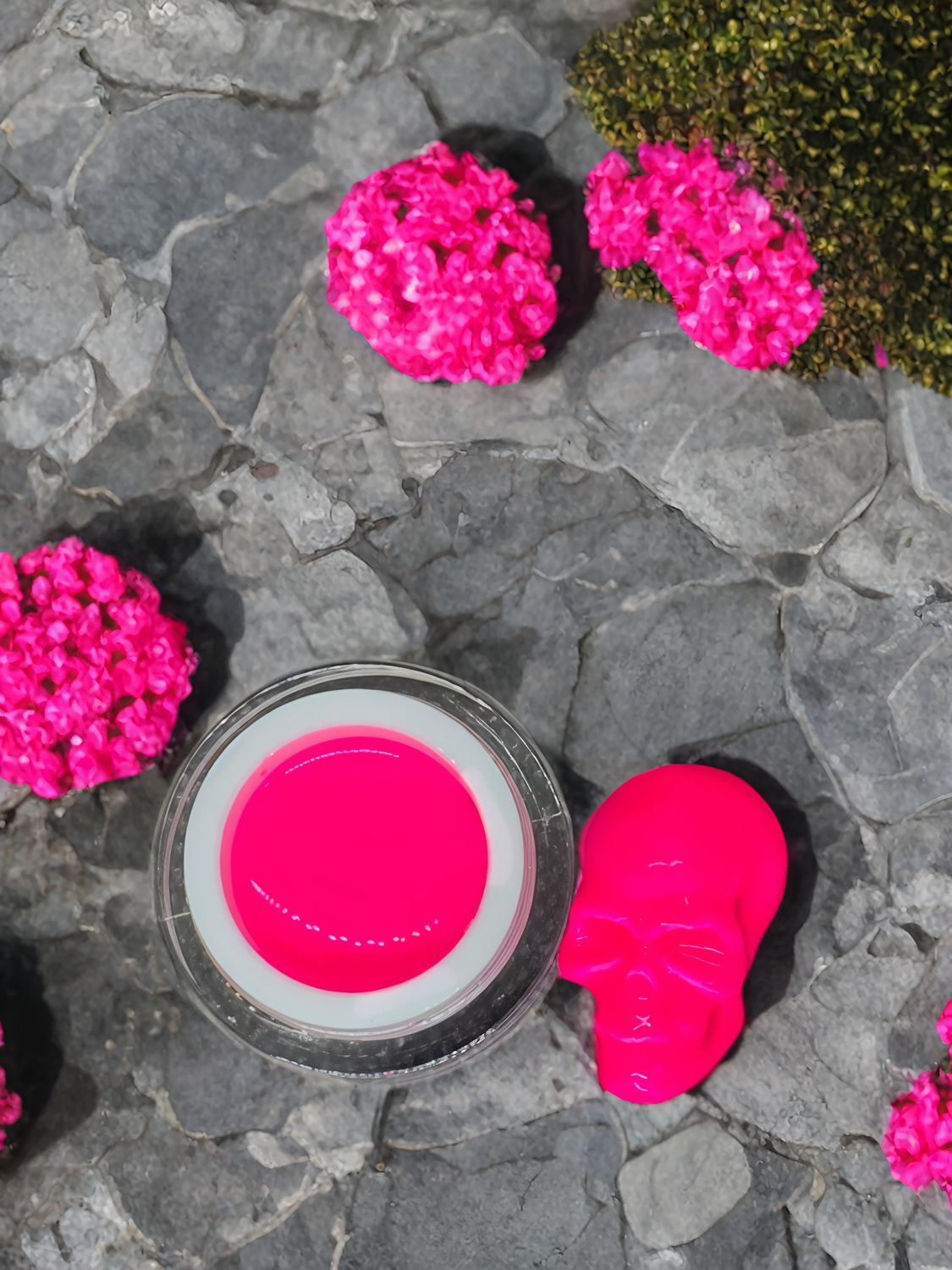 Neon Pink
