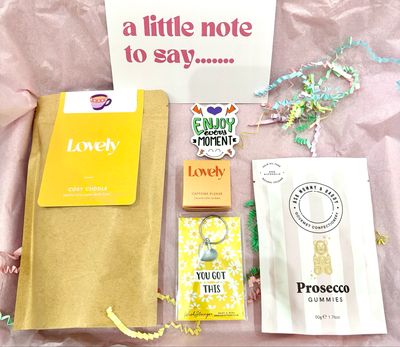 Lovely Luxurious Bath Gift Box