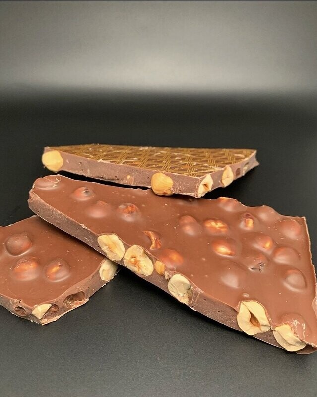 Chocolat lait noisettes grillées du Piémont
