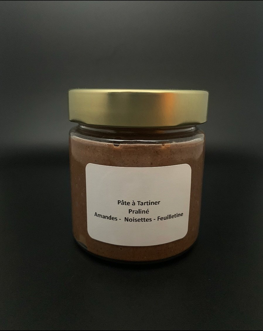 Pâtes à tartiner praliné amandes noisettes feuilletines