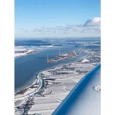 INGRID KRUSE - Elbe im Winter mit der Elbinsel Lühesand