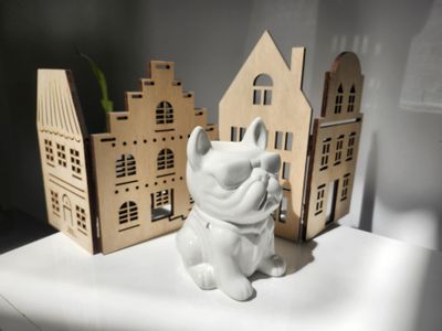 Brûle-parfum bulldog blanc