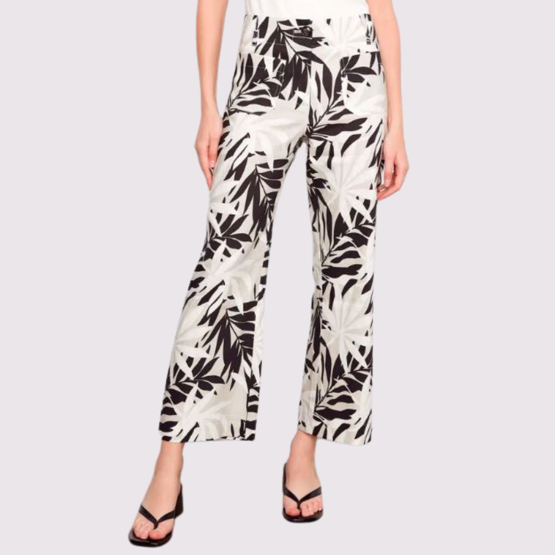 Charlie B Pant Crop Linen- Leaflet