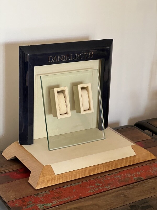 DANIEL ROTH AD Store Window Two Watch Display Stand Cushions DR Papillon Metropolitan Chronograph EU