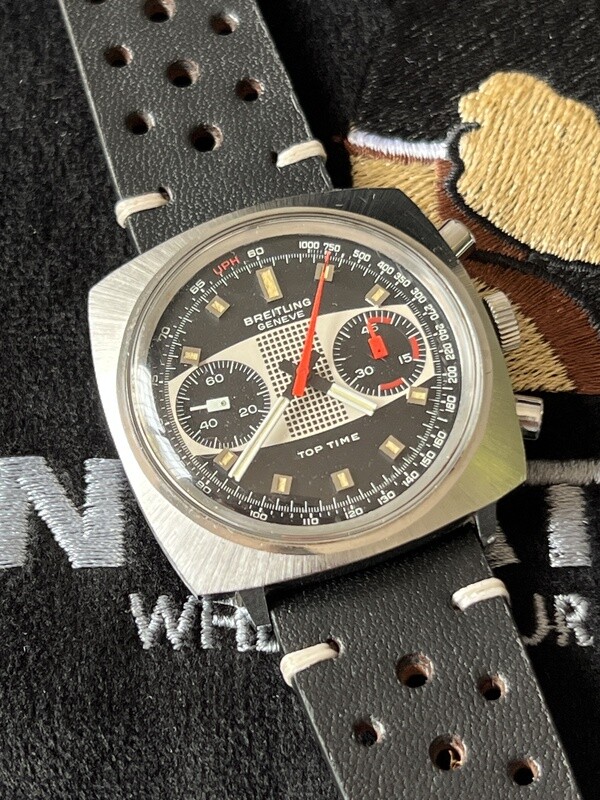 BREITLING 2211 Top Time Chronograph Racing 1969 Dashboard Dial Steel 38mm Valjoux 7730 Vintage