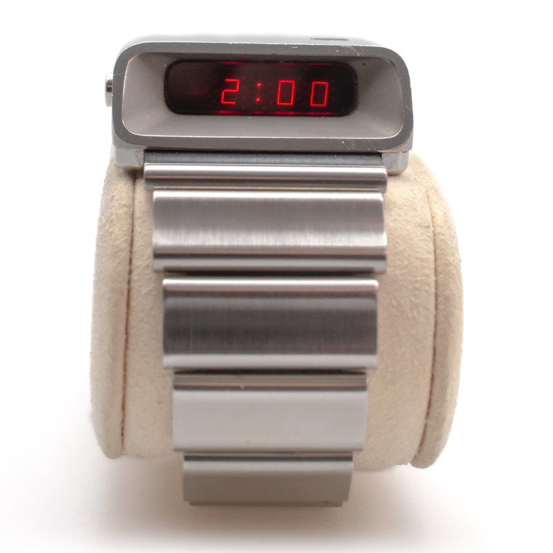 GIRARD PERREGAUX 9931 NA Casquette 1970&#39;s LED Digital Stainless Steel Electroplate Bezel Vintage RARE