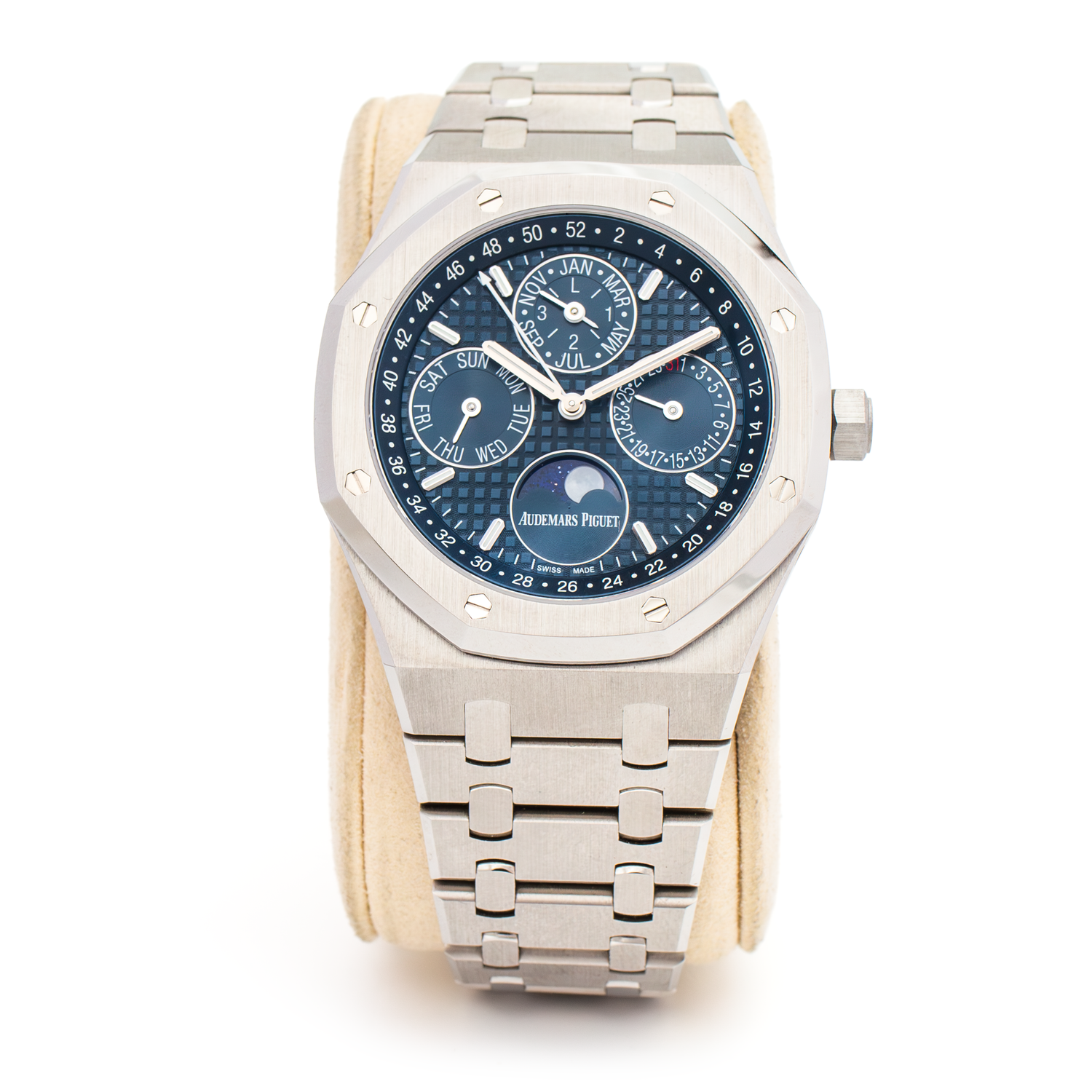 AUDEMARS PIGUET 26574ST Royal Oak Perpetual Calendar Blue 26574 Steel 41mm DISCONTINUED 2021 FULL SET EU