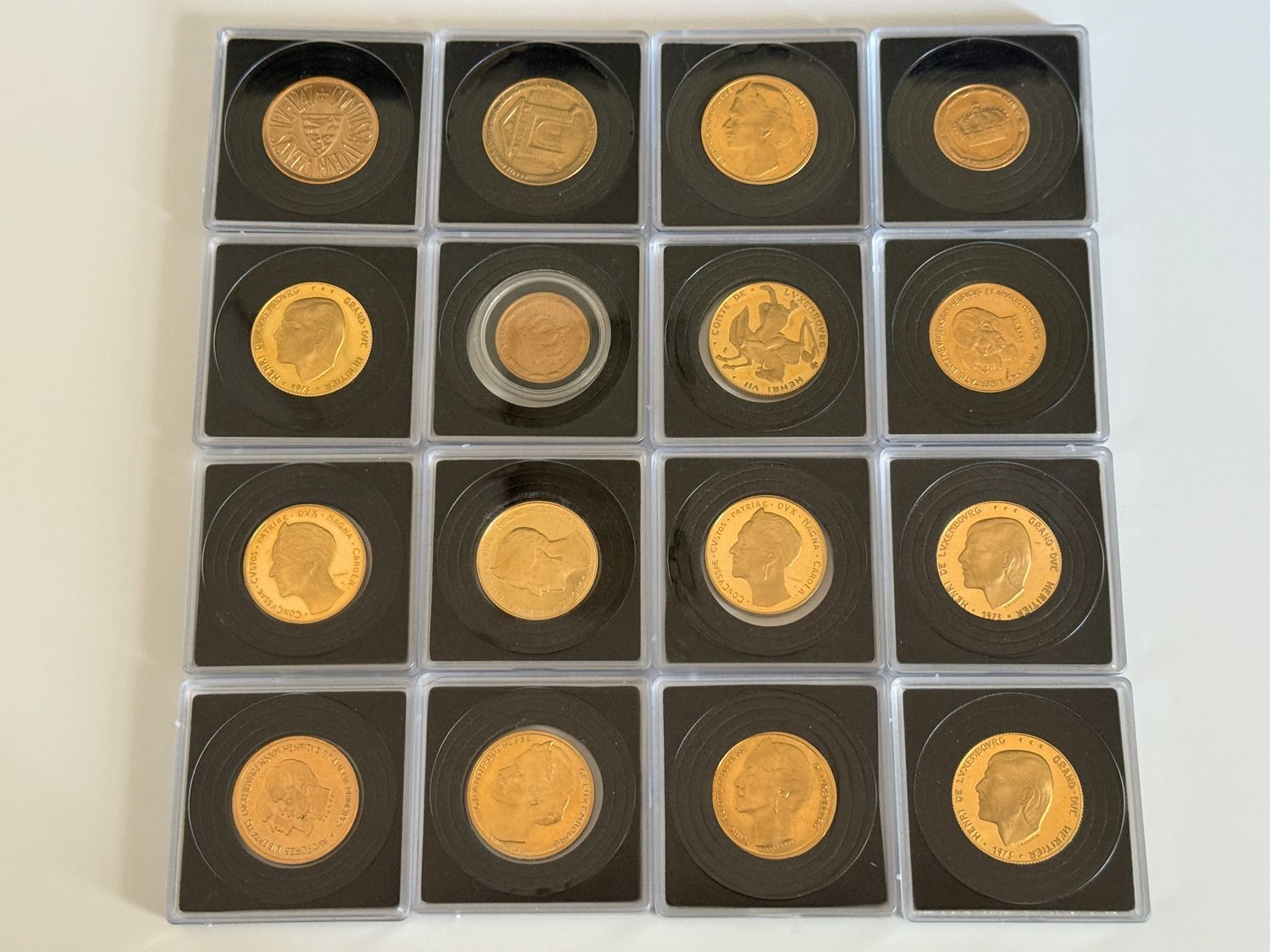NUMISMATIC COLLECTOR GOLD COINS 255.86 Grams 9.025 Ounces 22x Luxembourg Period 1964-2003 NUMISMATIC COLLECTOR GOLD COINS 255.86 Grams 9.025 Ounces 22x Luxembourg Period 1964-2003