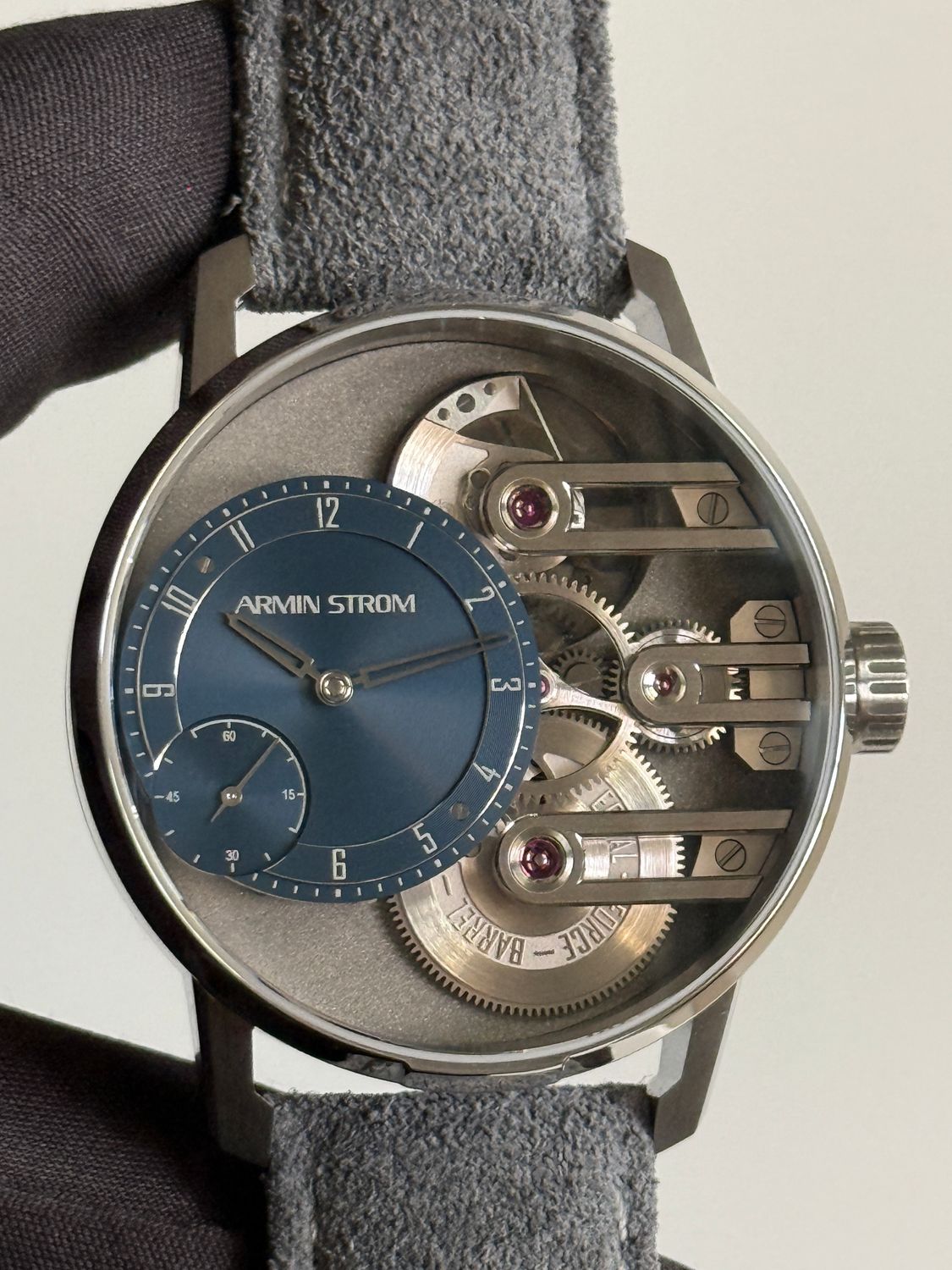 ARMIN STROM Gravity Equal Force ST19-GEF.05 Manufacture Edition Blue Small Seconds Cal. ASB19 Stainless Steel 41mm Automatic FULL SET 2025 ARMIN STROM Gravity Equal Force ST19-GEF.05 Manufacture Edition Blue Small Seconds Cal. ASB19 Stainless Steel 41mm Automatic FULL SET 2025