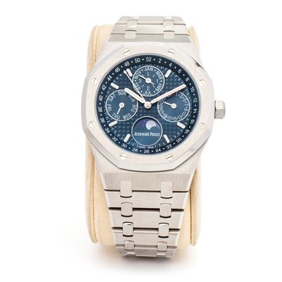 AUDEMARS PIGUET 26574ST Royal Oak Perpetual Calendar Blue 26574 Steel 41mm DISCONTINUED 2021 FULL SET