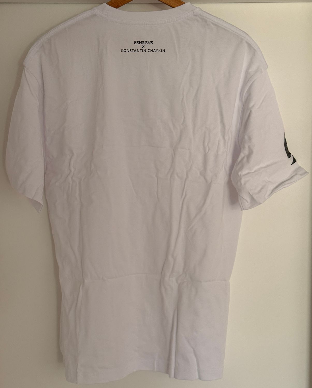 KONSTANTIN CHAYKIN X BEHRENS Limited Edition Joker Clown Ace of Spades T-Shirt White Size M