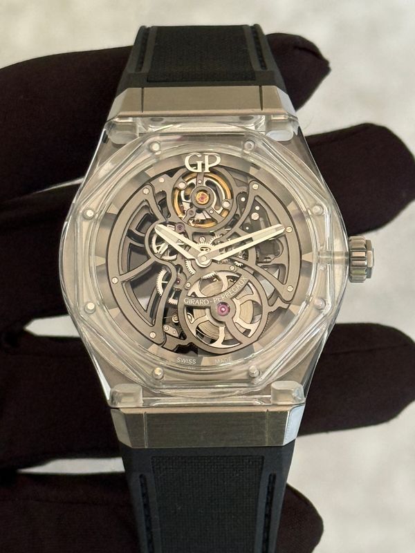 ​GIRARD PERREGAUX Laureato Absolute Light Sapphire Skeleton 81071-43-231-FB6A Limited Edition /88 Titanium 44mm Automatic Circa 2021