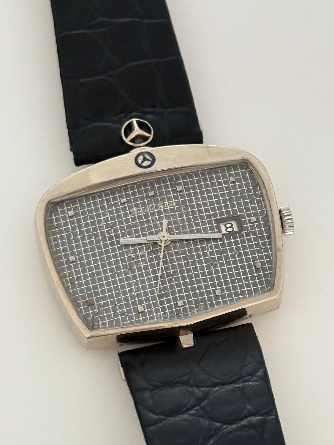 ​BUECHE GIROD Mercedes Benz 11702 Car Radiator Grille Tristar Date White Gold Automatic 1960's 37mm