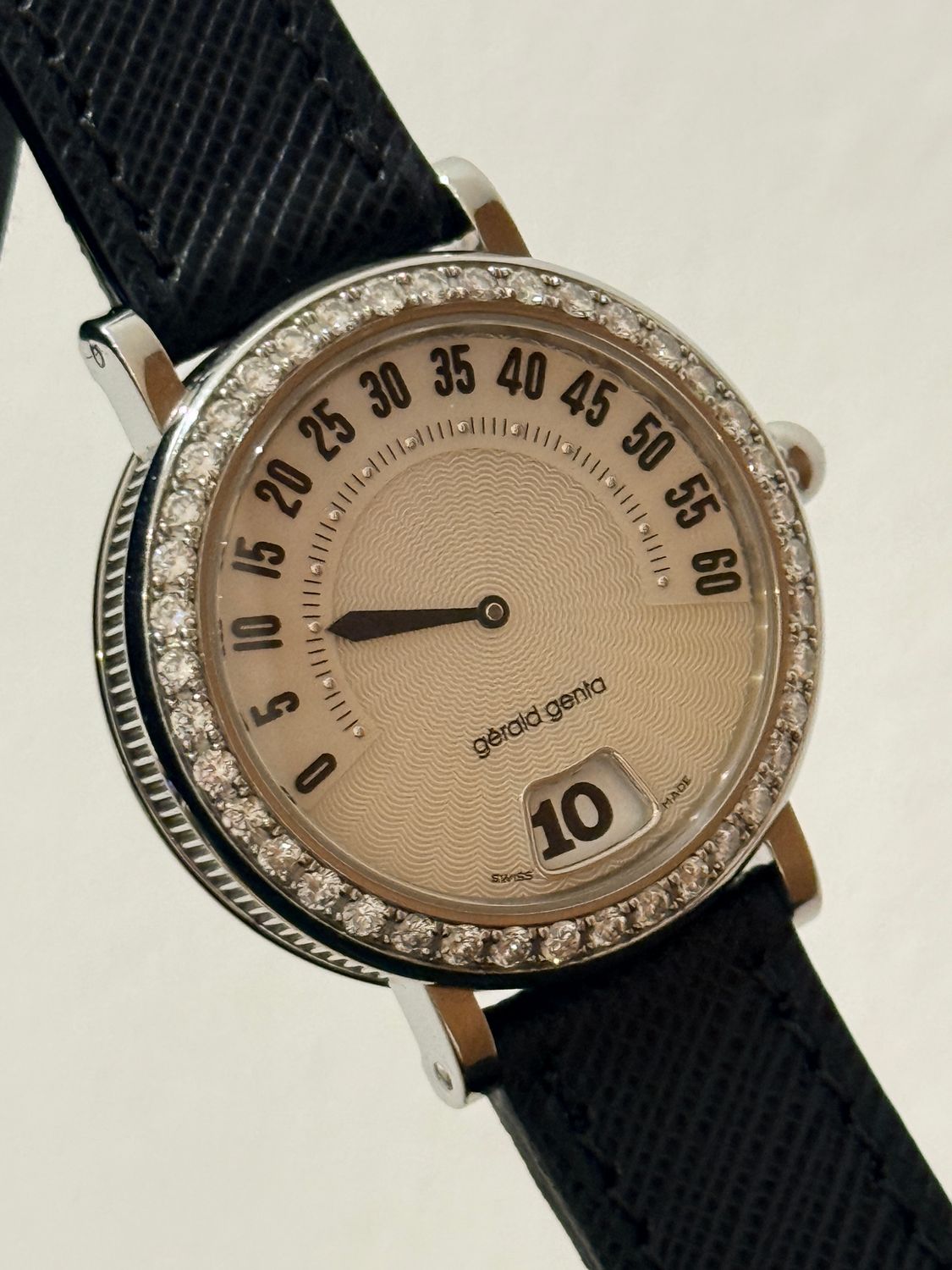 ​GERALD GENTA Retro G.3614 Mother of Pearl MOP Jump Hour Retrograde Stainless Steel Diamonds 34mm Automatic 1999