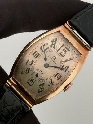 OMEGA Petrograd Russian Market Export St. Petersburg USSR WWI Tonneau Small Seconds Hinged Classic Art Deco Vintage Rose Pink Gold 42mm Manual 1915