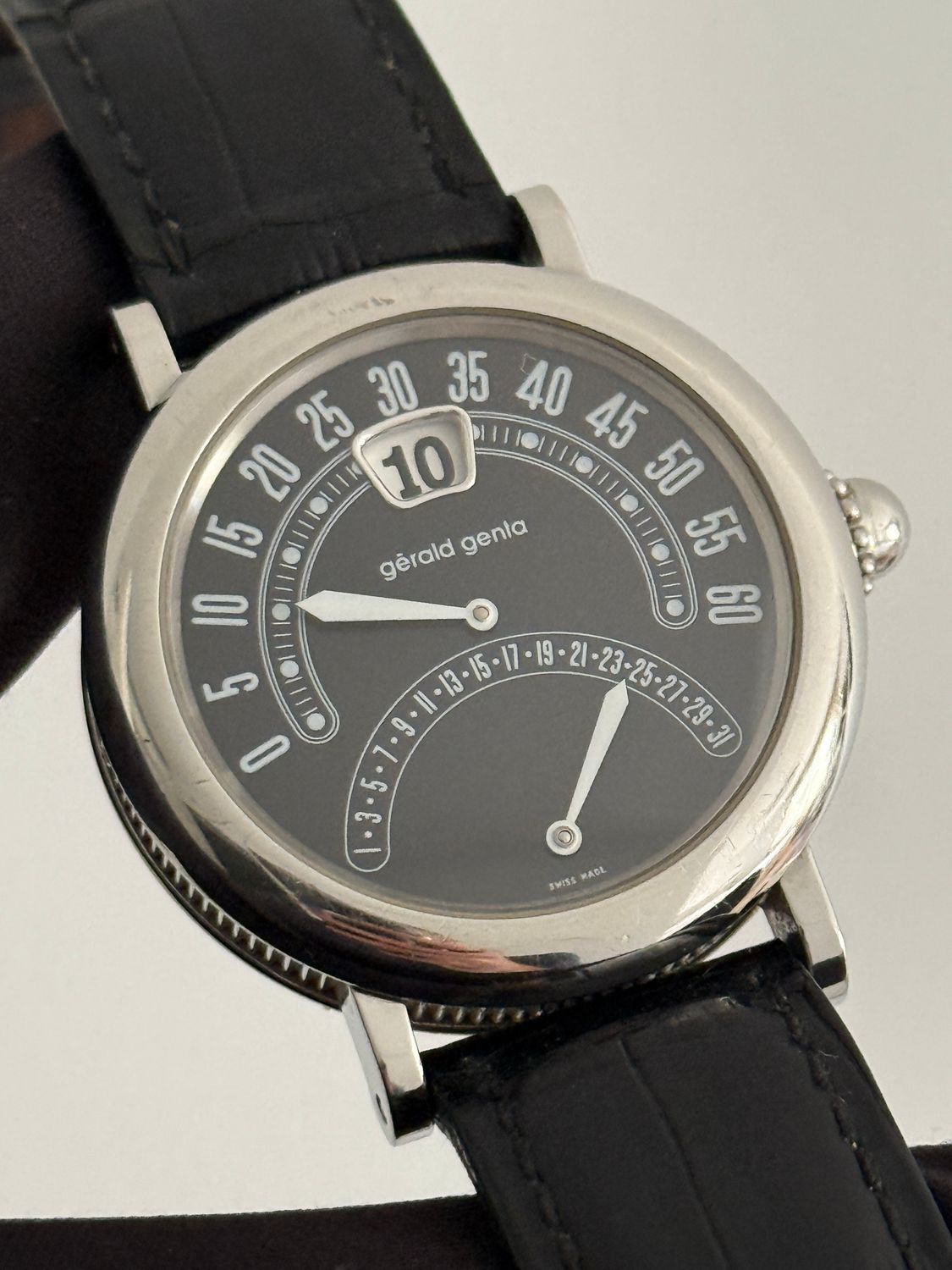 GERALD GENTA Bi-Retro G.3734 Black Jump Hour Retrograde 36mm Stainless Steel Automatic 1999 GERALD GENTA Bi-Retro G.3734 Black Jump Hour Retrograde 36mm Stainless Steel Automatic 1999