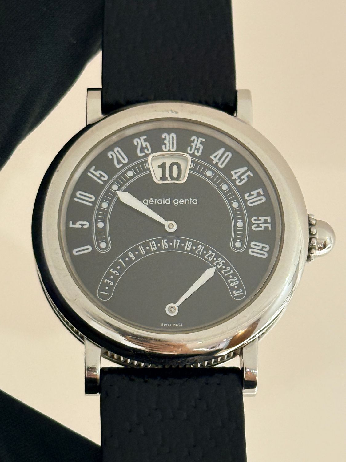 ​GERALD GENTA Bi-Retro G.3734 Black Jump Hour Retrograde 36mm Stainless Steel Automatic 1999
