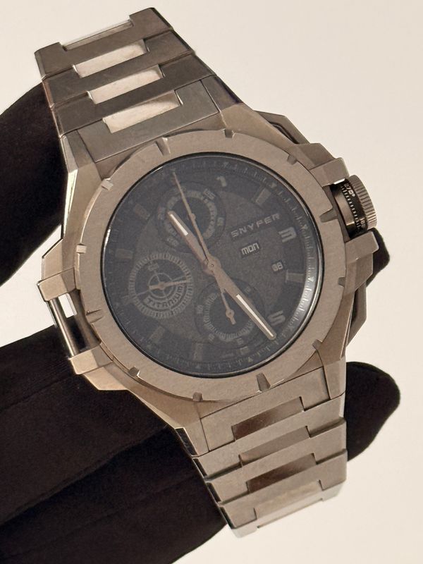 ​SNYPER Ironclad 50.900.0T Chronograph Date Titanium G5 Carbon Fiber Automatic 48mm 2015