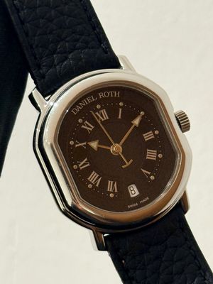 DANIEL ROTH Le Sentier T157 Black Date Roman Stainless Steel 32mm Automatic Circa 1999 DANIEL ROTH Le Sentier T157 Black Date Roman Stainless Steel 32mm Automatic Circa 1999