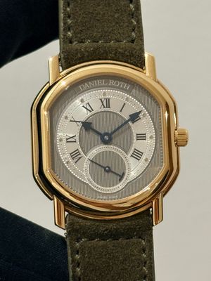 ​DANIEL ROTH 207J Small Seconds 207 J 40 011 CN BA Ellipsocurvex Roman 18k Yellow Gold 34mm Automatic FULL SET Circa 1995