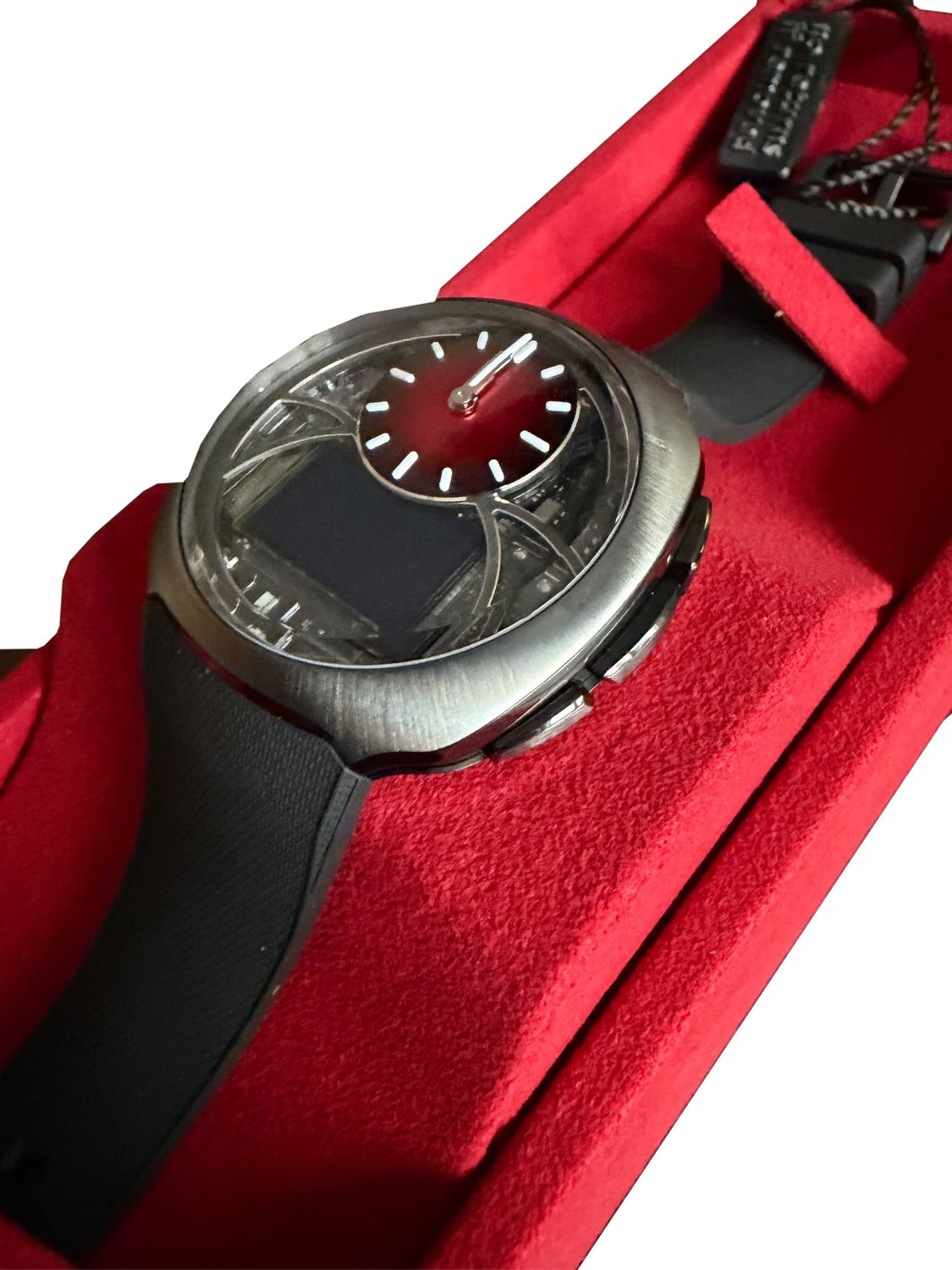 H. MOSER & CIE. Off-Grid Black Streamliner 6DI0-1205 Red Fumé Skeleton 42.6mm Stainless Steel Black Composite Limited Edition /1000 FULL SET 2026 H. MOSER & CIE. Off-Grid Black Streamliner 6DI0-1205 Red Fumé Skeleton 42.6mm Stainless Steel Black Composite Limited