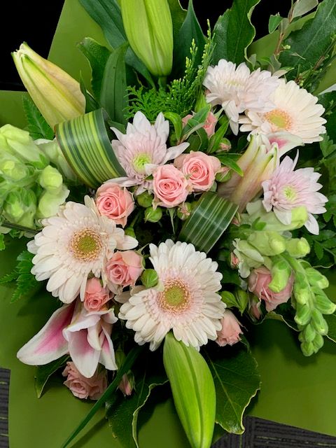 Pastels Bouquet  - Medium