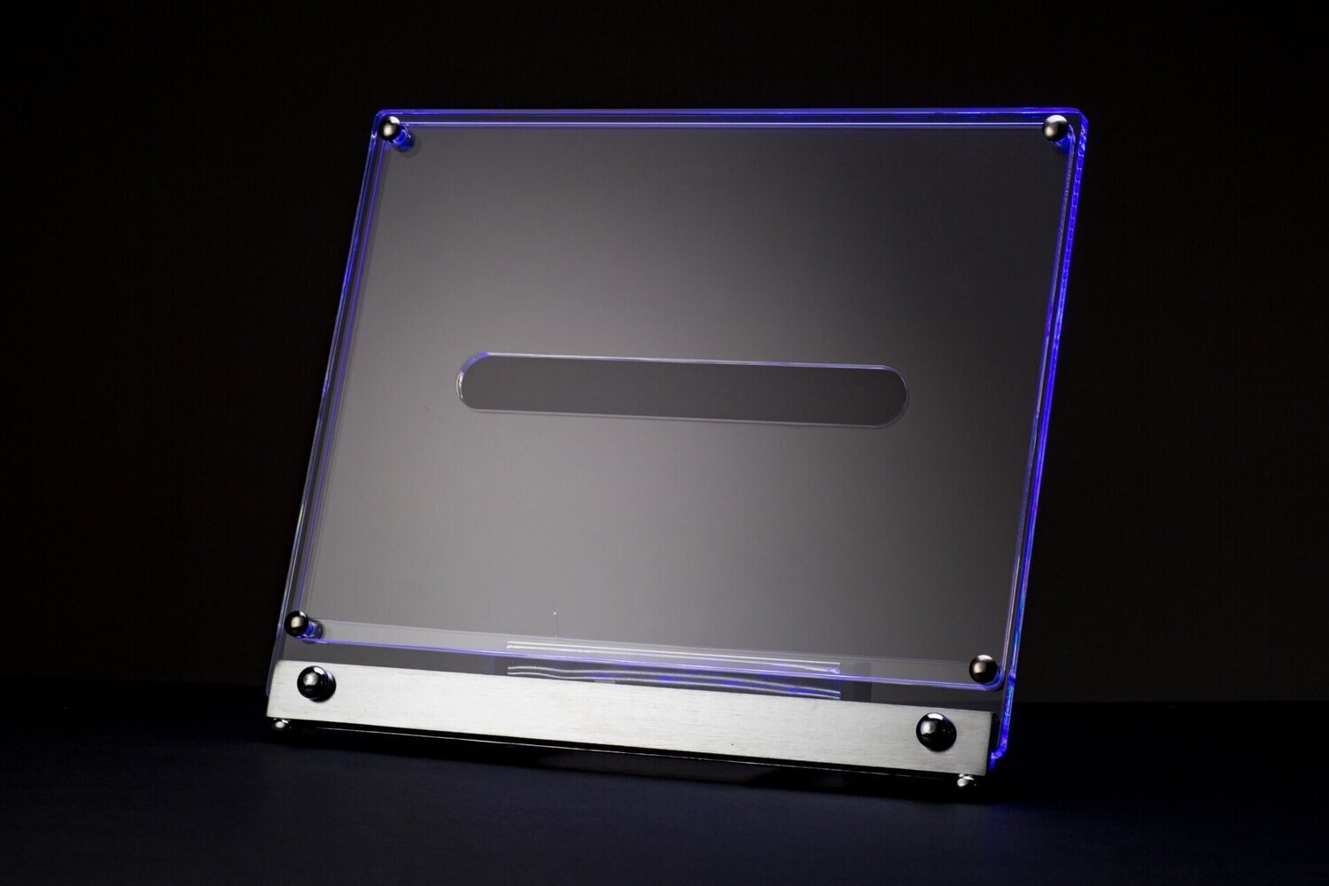 Tischplakathalter mit blauer LED
