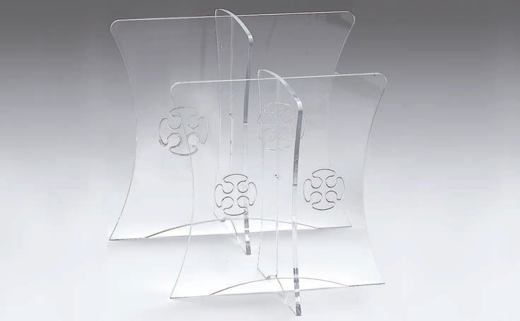 Stangenhalter aus transparentem Plexiglas