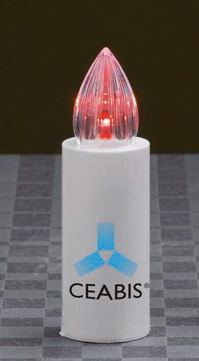 Einwegkerze mit rotem Blinklicht