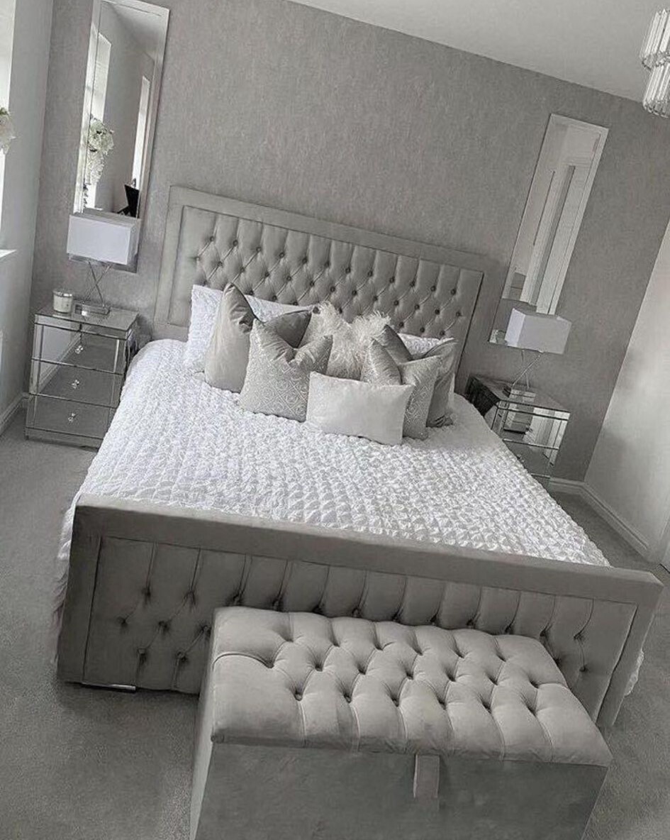 The Isabella Bed