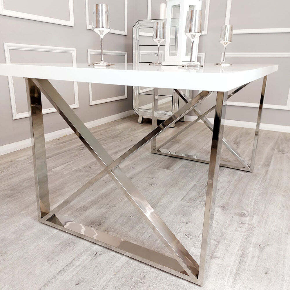 Roma 1.6 Dining Table with 4 Tolan Chairs