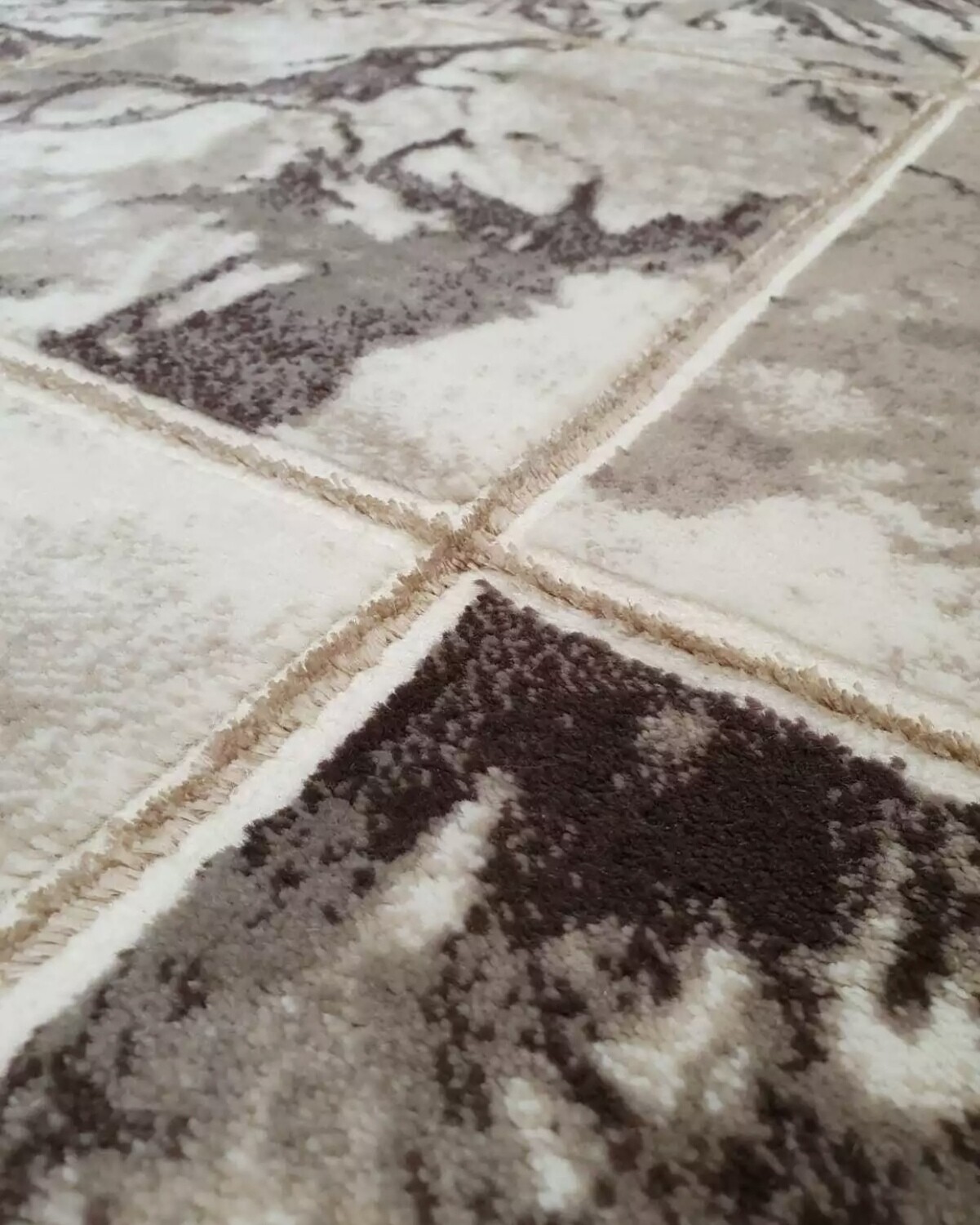 Splendour Check Marble