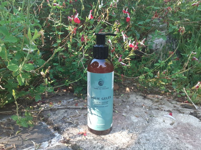 Jolie gelée -Fixation naturelle et anti-frisotis