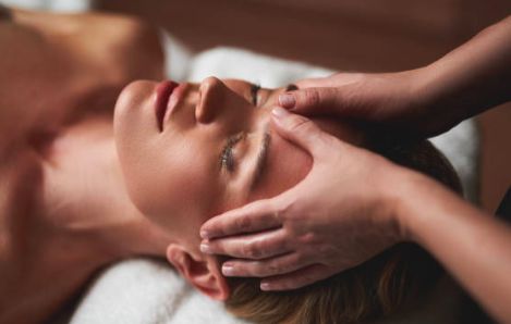 FORMATION : Renaitre par le toucher (cuir chevelu, visage et corps complet) MODULE 4