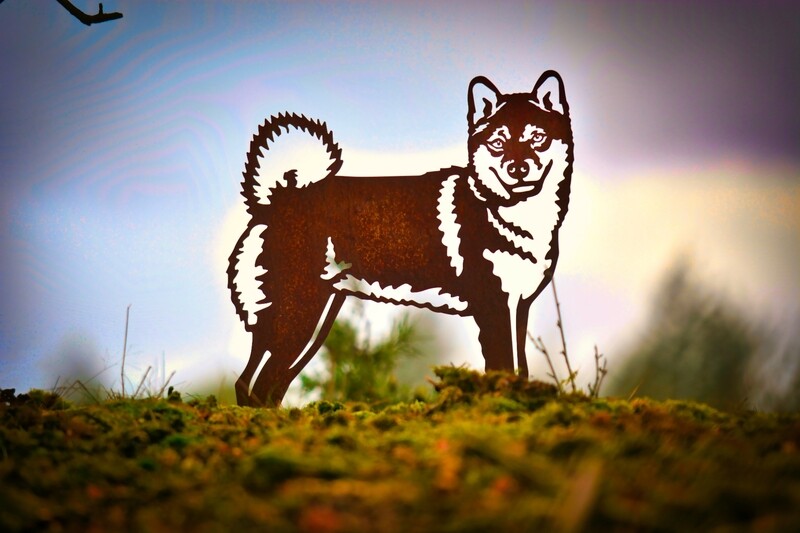 Shiba inu / huskey made out of cortensteel