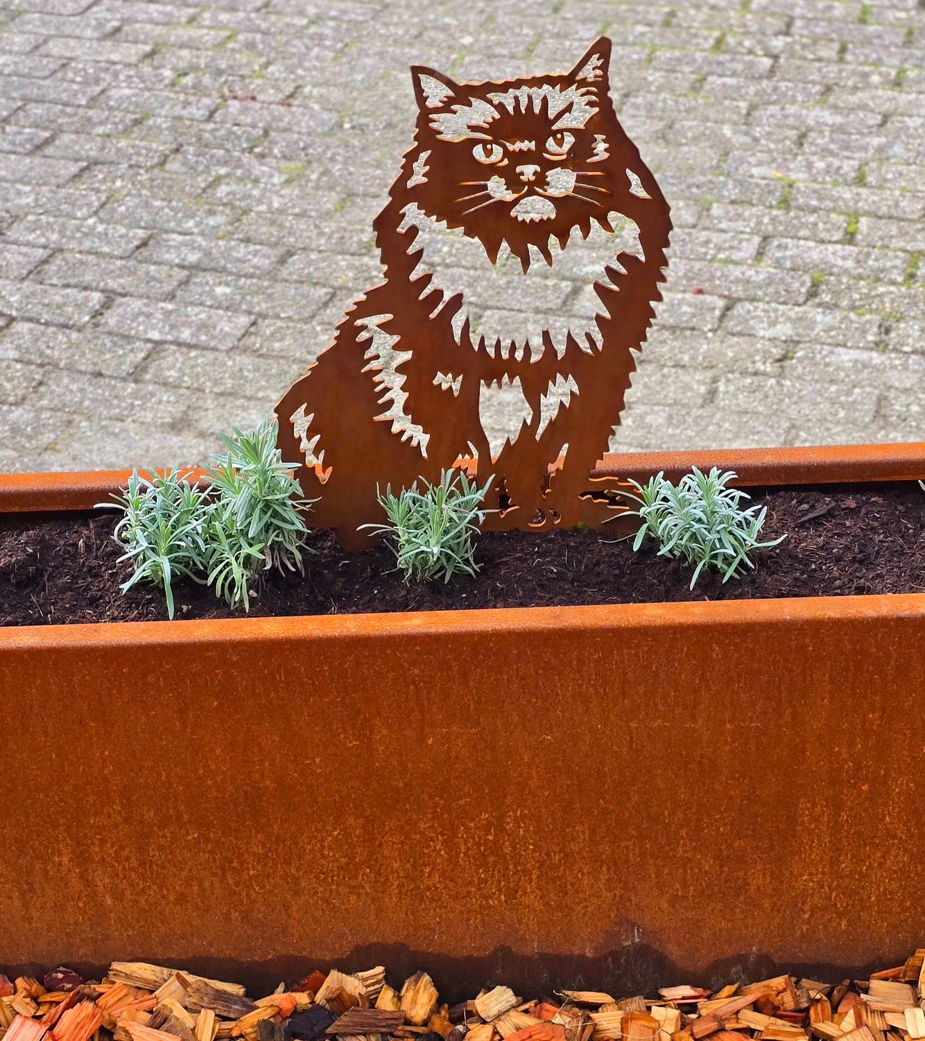 Kat - Ragdoll van cortenstaal