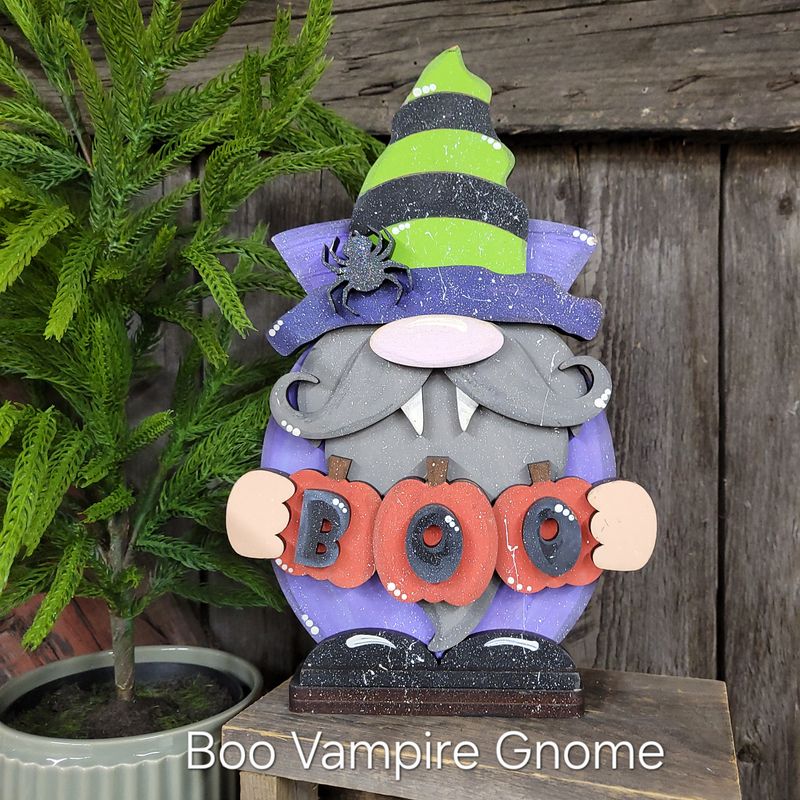 BOO VAMPIRE GNOME