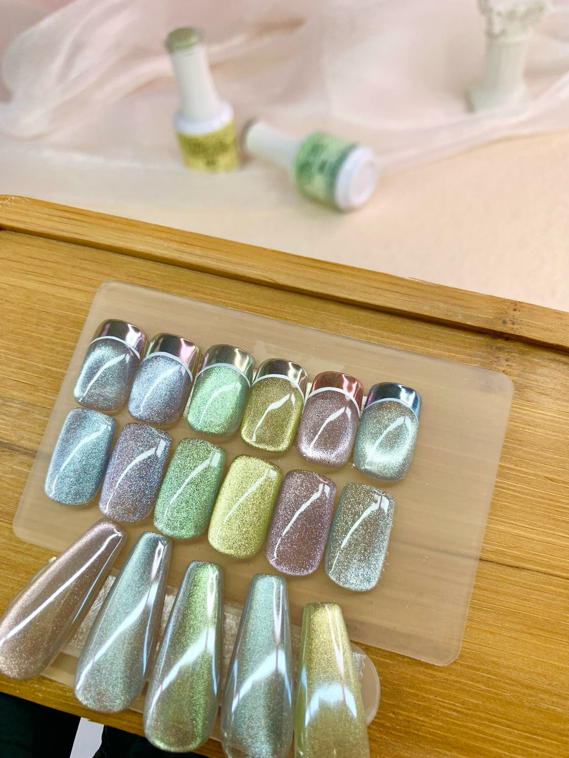 Silky Cateye- 6 Colors