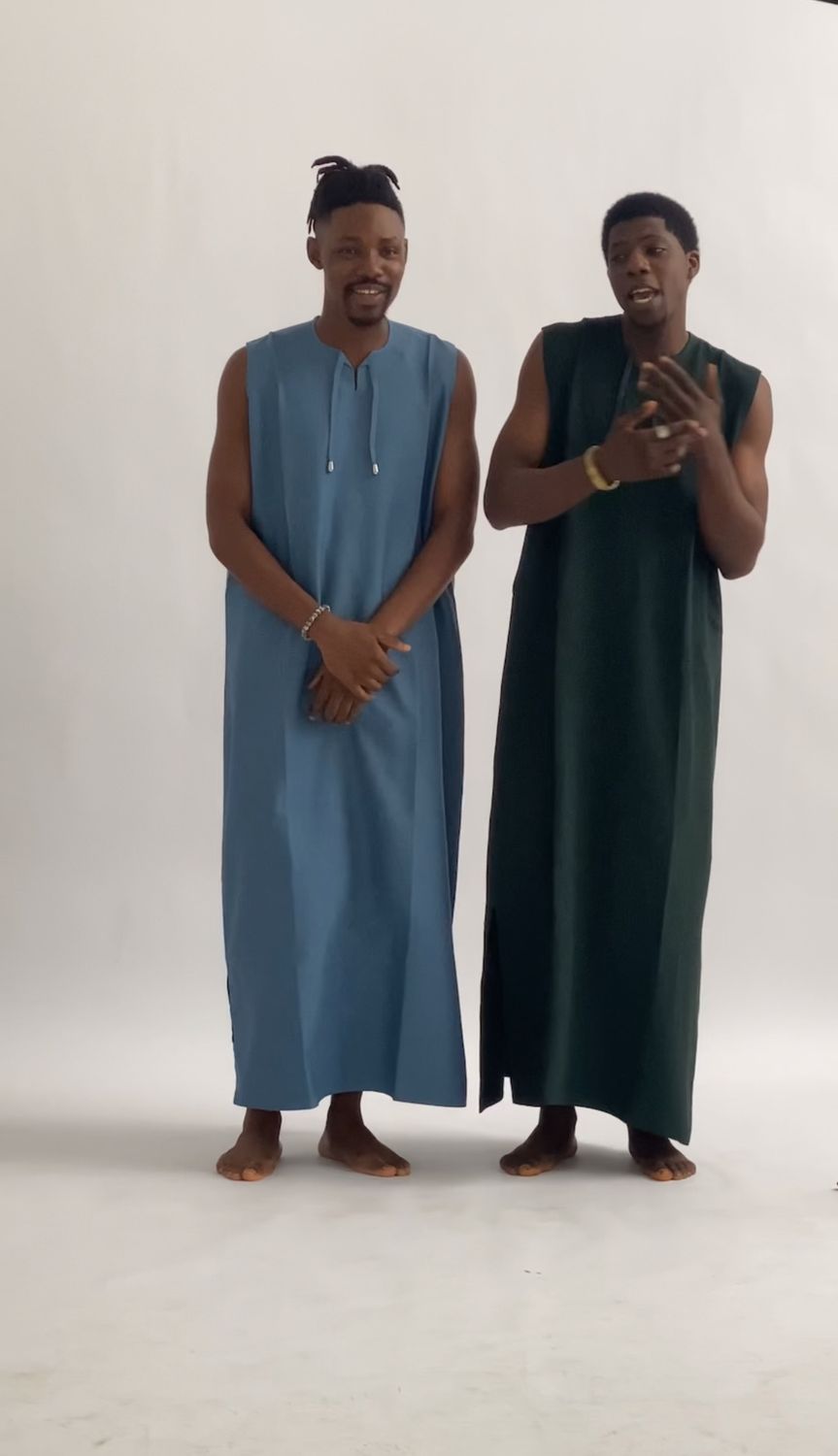 Shirt-Up Sleeveless Jalab