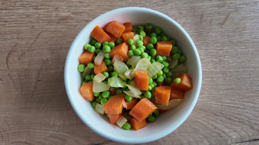 Gestoofde erwten &amp; wortelen