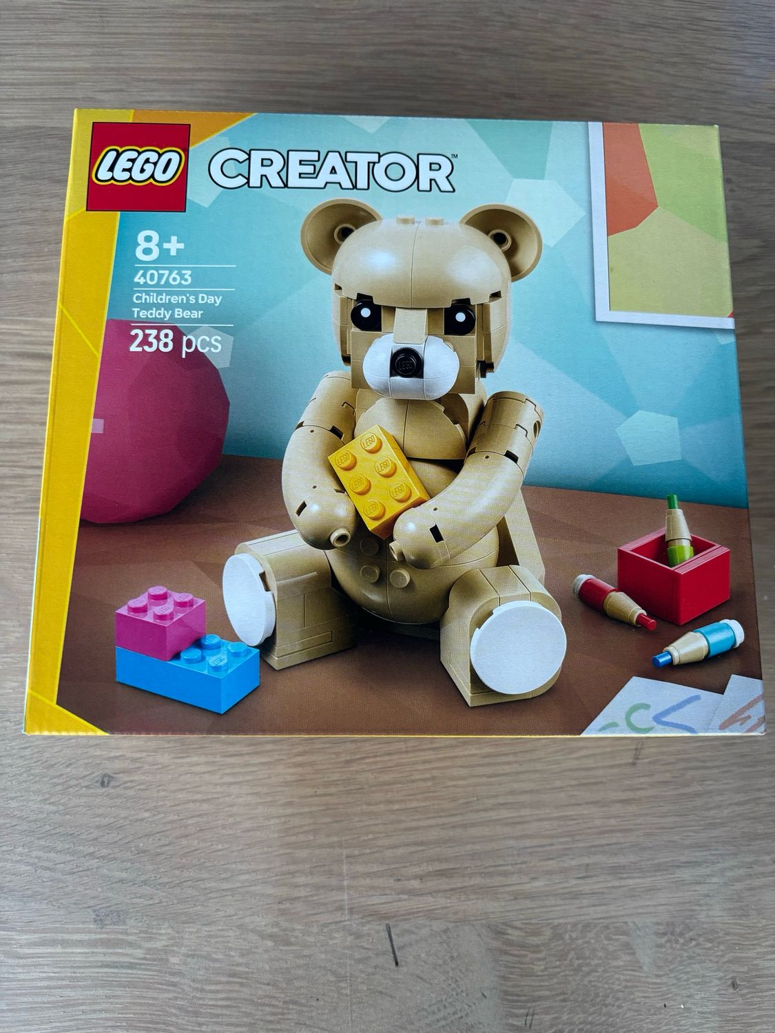 Creator 40763 Teddybeer voor Kinderdag