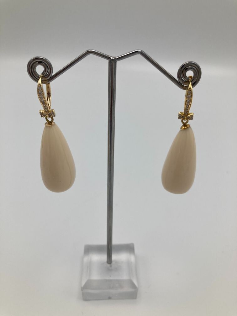 Oorring met steentjes, strikje, druppel