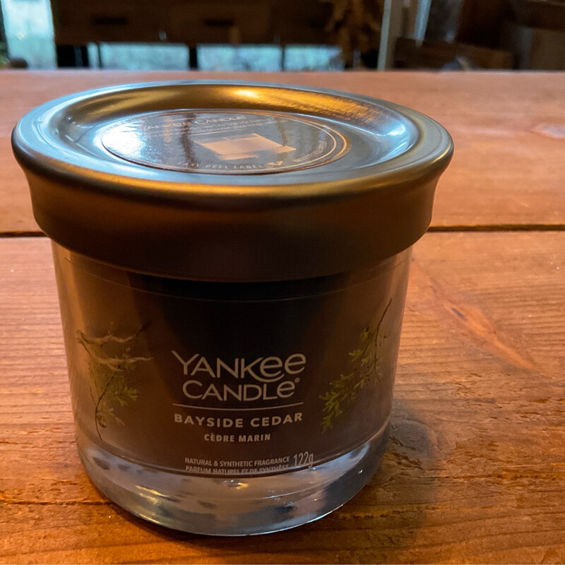 Yankee Candle Small Bayside Cedar
