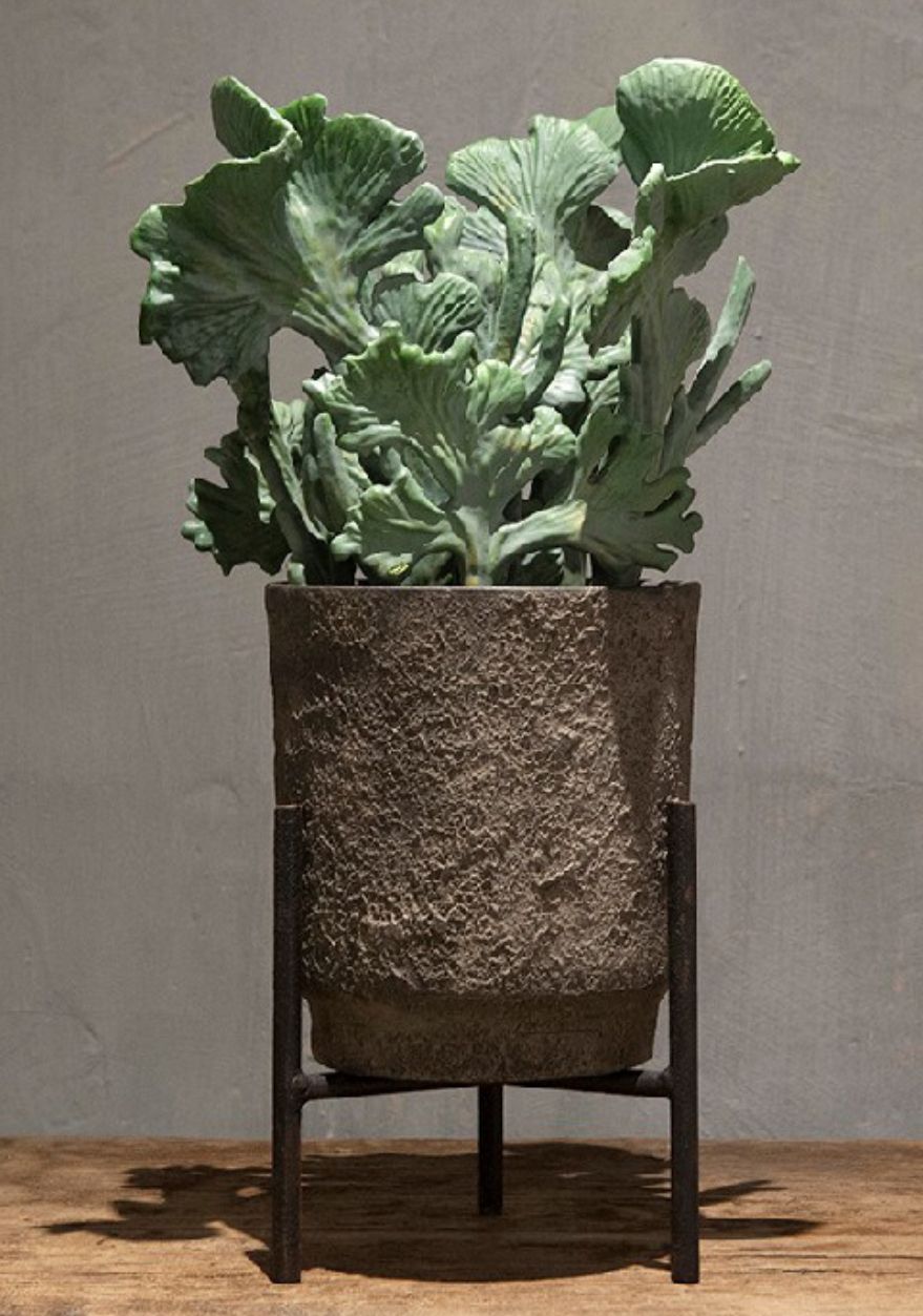 Pot op standaard rodin
