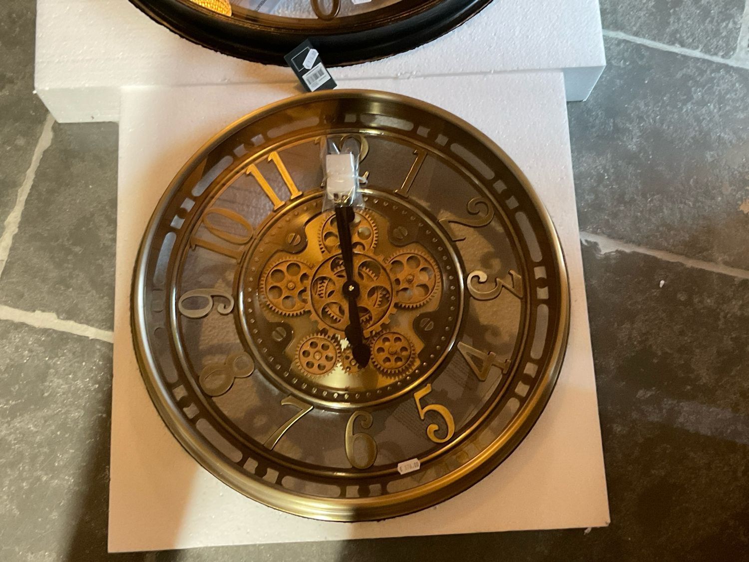 Klok met radartandwielen brons doorsnee 52 cm