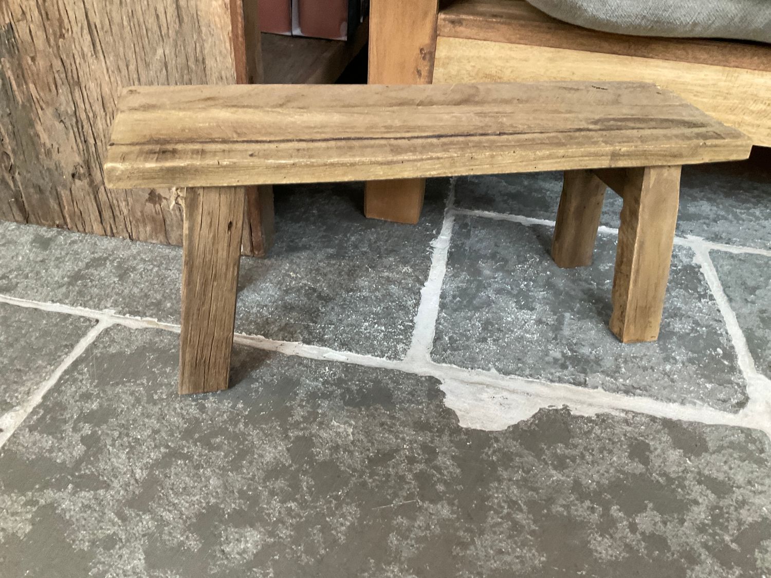 Klein houten bankje 50x15