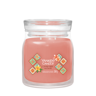 Yankee Candle medium capri glow