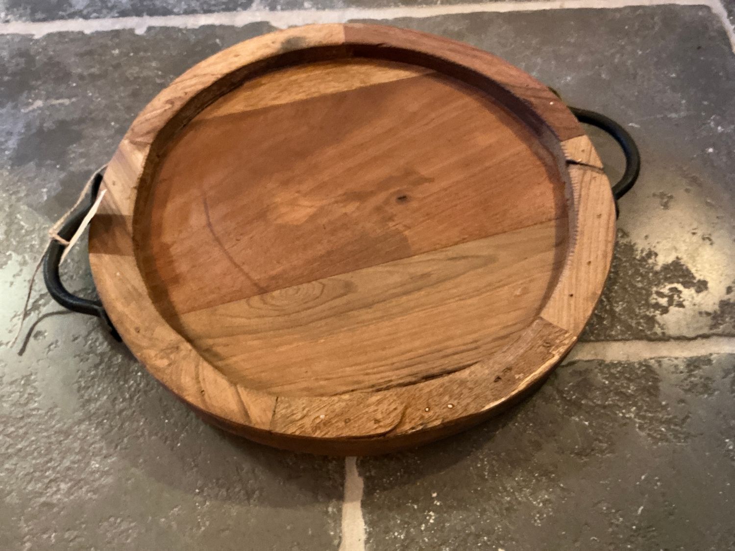 Ronde houten schaal met handvatten ( middelste) 30cm