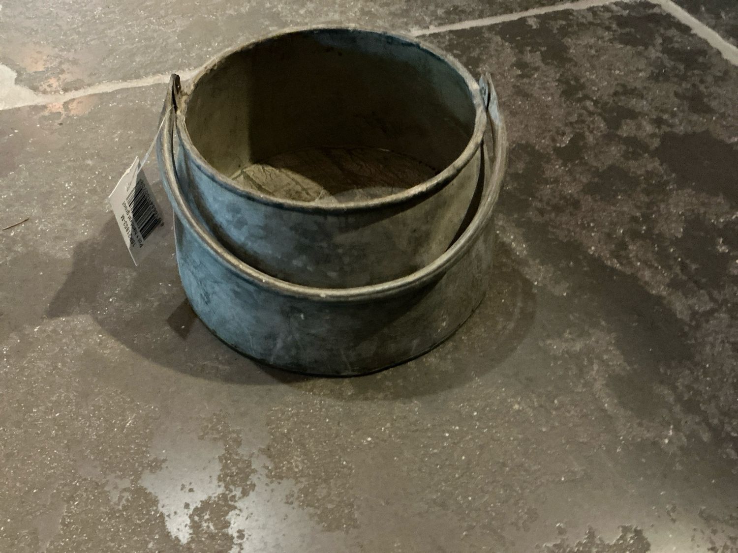 Zinken potje met handvat