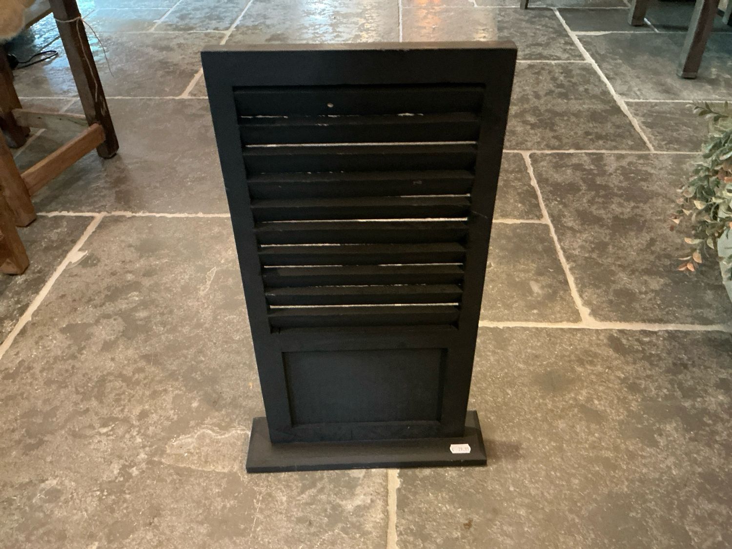 Luik op voet 52x30cm